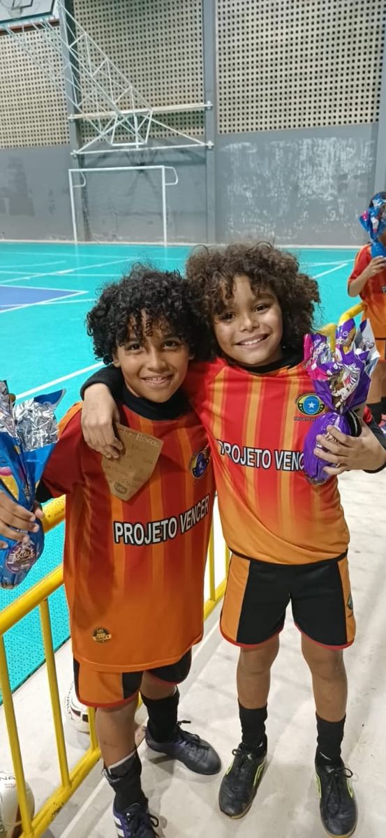 Associação Esportiva Vencer, em Araucária — foto 1